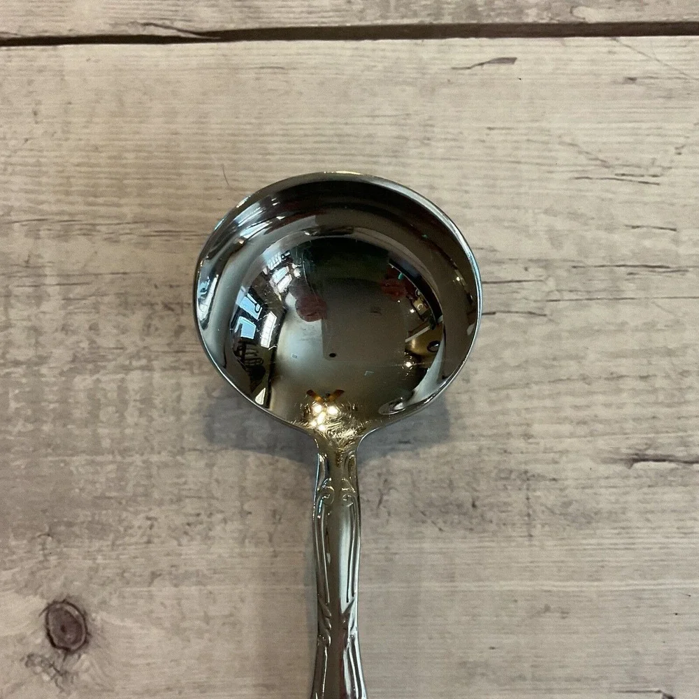 Reed & Barton Select VICTORIA Stainless Flatware Gravy Ladle